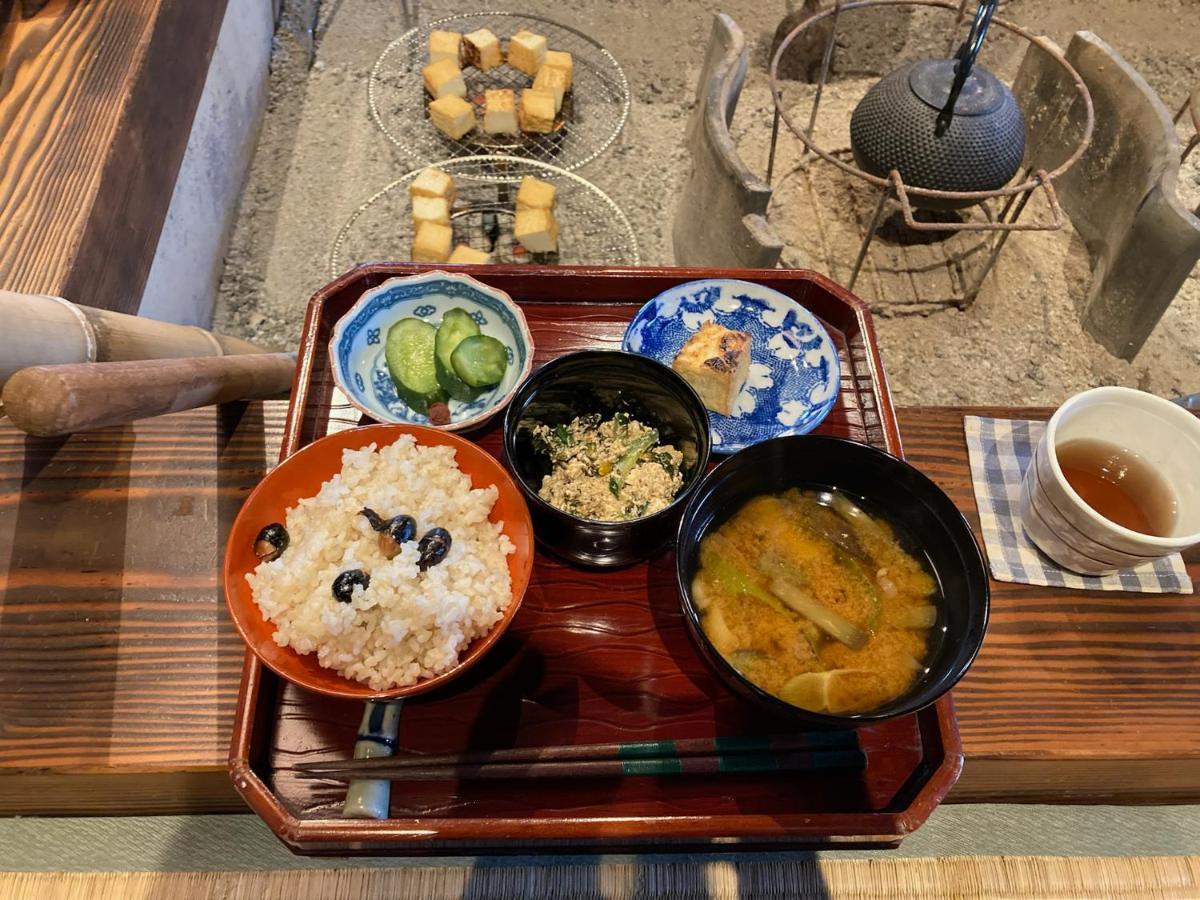 一汁一菜の宿　ちゃぶダイニング Ichiju Issai No Yado Chabu Dining Unforgettable Farmstay Experience In Deep Kyoto Ayabe Buitenkant foto