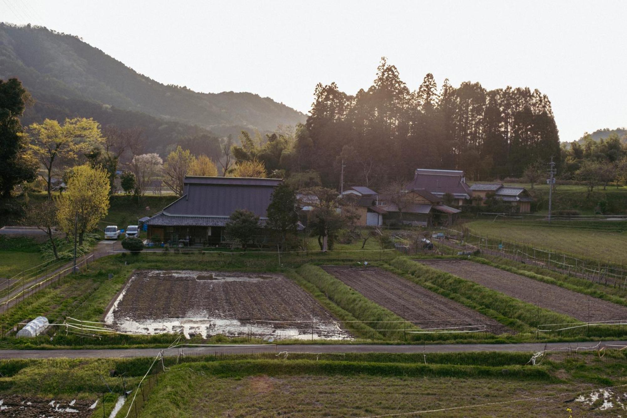 一汁一菜の宿　ちゃぶダイニング Ichiju Issai No Yado Chabu Dining Unforgettable Farmstay Experience In Deep Kyoto Ayabe Buitenkant foto